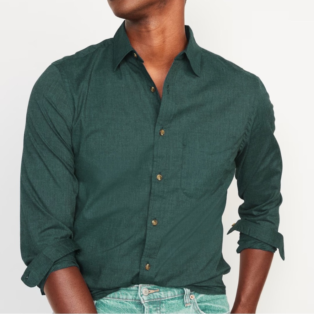Old Navy Slim Fit Green button down men’s shirt size XL